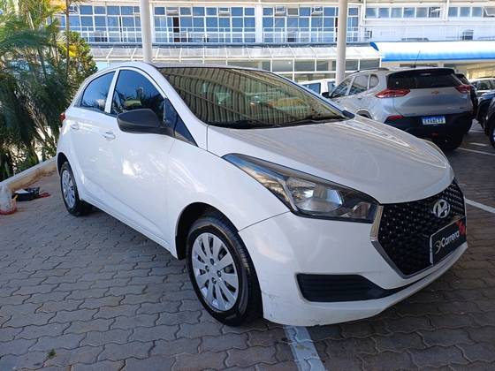 HYUNDAI HB20 1.0 UNIQUE 12V FLEX 4P MANUAL HYUNDAI HB20 1.0 UNIQUE 12V FLEX 4P MANUAL